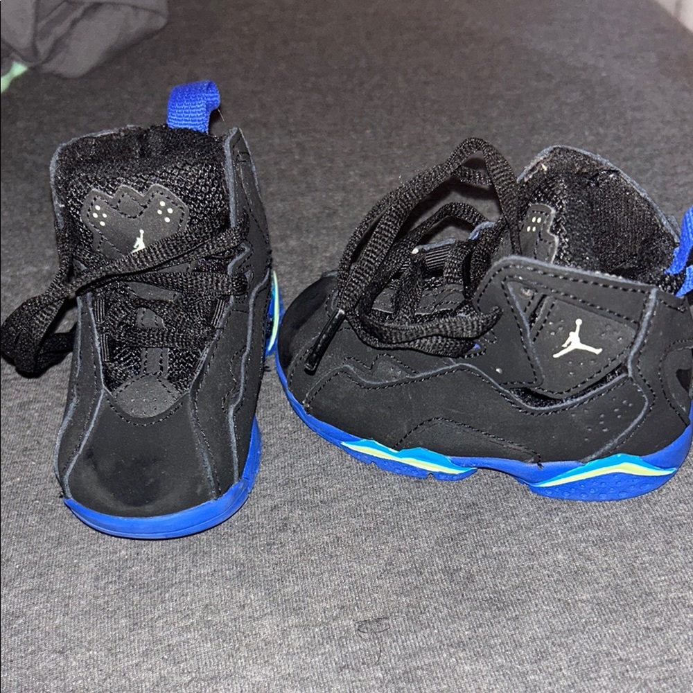 Jordan Kids Black and Blue Sneakers